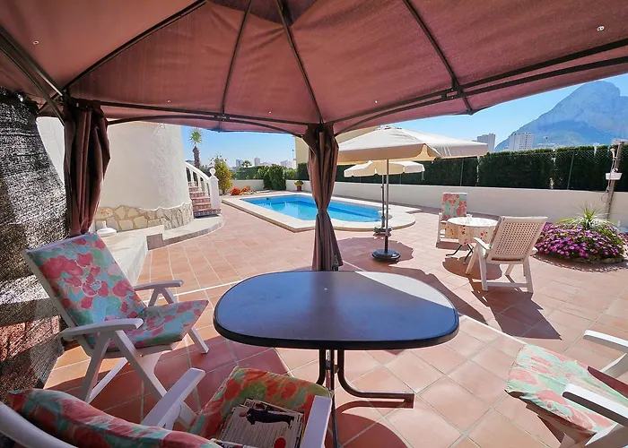Villa Salinas *
